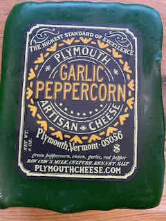 Artisanal Cheddar: Garlic & Peppercorn